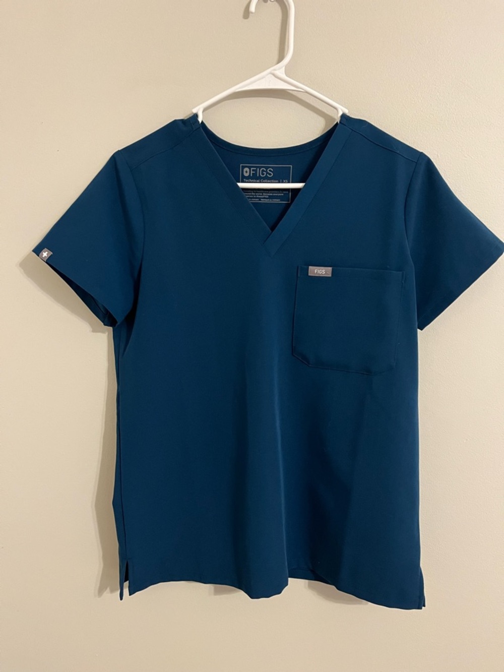 Figs Catarina Scrub Top. DEEP REEF